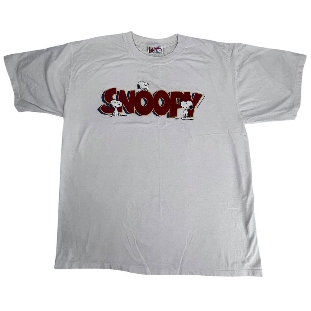 Peanuts (Snoopy) Graphic Tee
